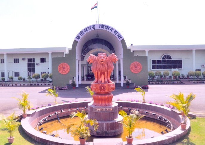 यहां से गाड़ी खरीदने पर रोड टैक्स में लाइफ टाइम की 50 फीसदी छूट, कैबिनेट का बड़ा फैसला, इन प्रस्तावों पर भी लगी मुहर
